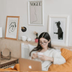 Load image into Gallery viewer, PRINCE READING IT - ROUND